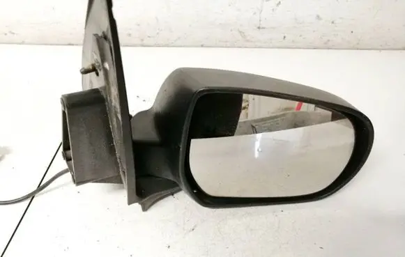 Ford Maverick Front door electric wing mirror e11015321