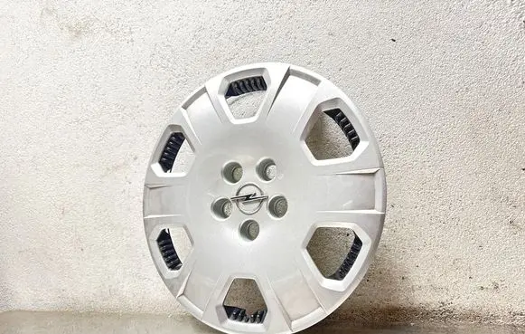 Opel Astra G R16 wheel hub/cap/trim 13102459