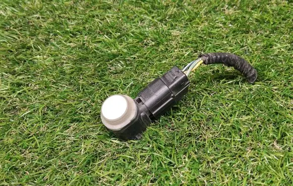 Ford Fusion II Parking PDC sensor DA5T15K859AAW