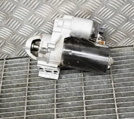 BMW 3 F30 F35 F31 Starter motor 8574102 0001148509