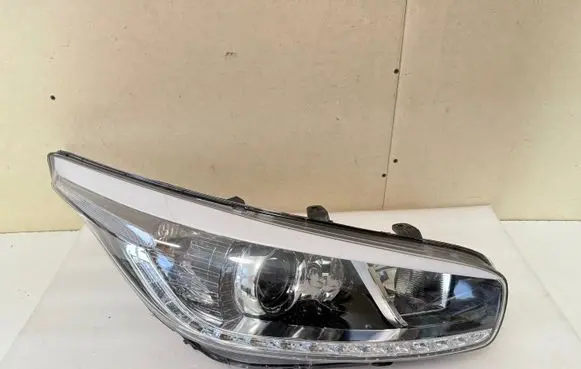 KIA Ceed Headlight/headlamp
