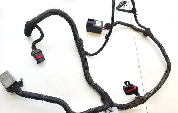 Peugeot 307 Coolant fan relay 13119468 13178656