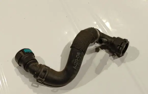 Land Rover Defender Engine coolant pipe/hose LPLA80481AC