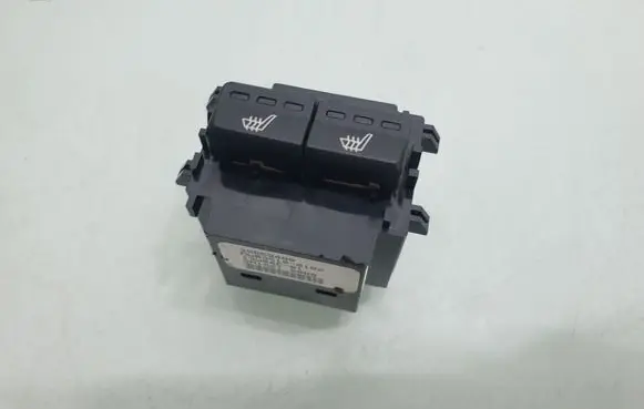 Volvo V40 Seat heating switch 30659480