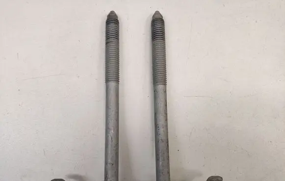 Ford Mustang VI Nuts/bolts 