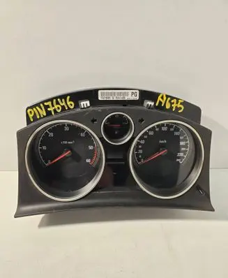 Opel Astra H Speedometer (instrument cluster) 13216685 SW4405
