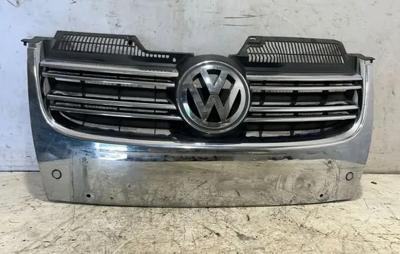Volkswagen Golf V Front bumper upper radiator grill 1K5853651 1K5853653C