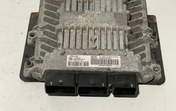 Citroen C4 I Picasso Engine control unit/module 9661642180