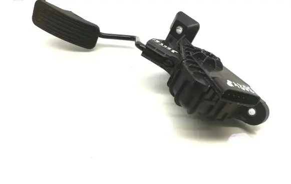 Mazda 3 II Accelerator throttle pedal 198800-3620 1095A4 30L30