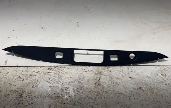 Mercedes-Benz E W213 Tailgate trim A2137500000 A2137503100