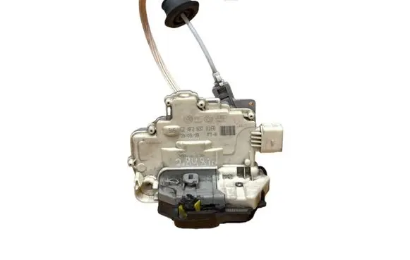 Audi A3 S3 A3 Sportback 8P Front door lock 4F2837016B