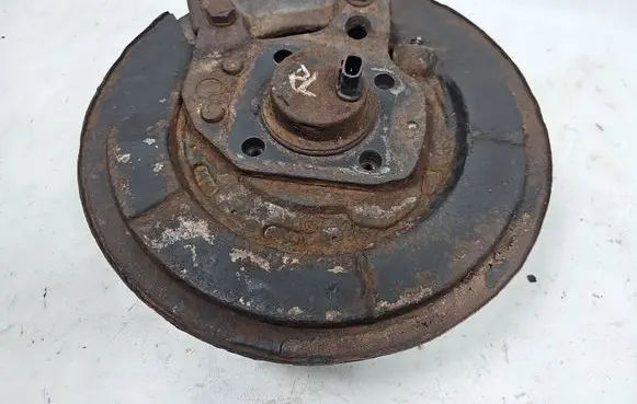 Toyota Corolla Verso AR10 Rear wheel bearing hub