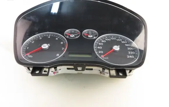 Speedometer (instrument cluster)
