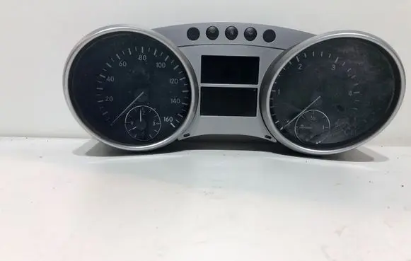 Mercedes-Benz ML W164 Speedometer (instrument cluster) A2514402111 003201 A2C53240818