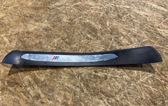 BMW 5 E60 E61 Rear sill trim cover 7898820 7172292 7898824