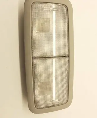 Toyota Avensis T270 Front seat light 8125005030
