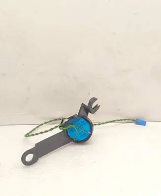 Front door high frequency speaker