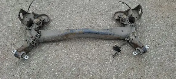 Citroen C4 II Picasso Rear axle beam 