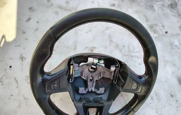Renault Megane III Steering wheel 609581499