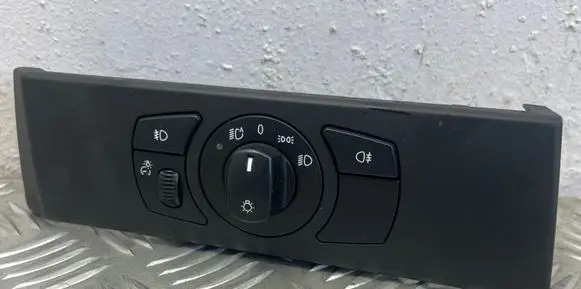 BMW 5 E60 E61 Light switch 6953735 33290403