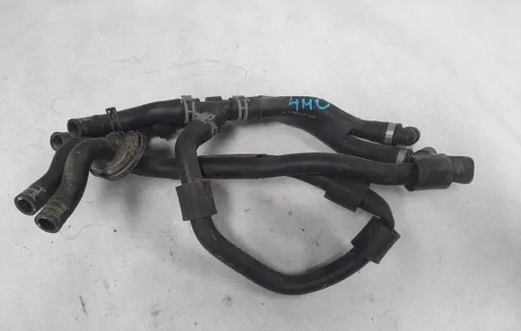 Audi Q7 4M Engine coolant pipe/hose 4M1819350