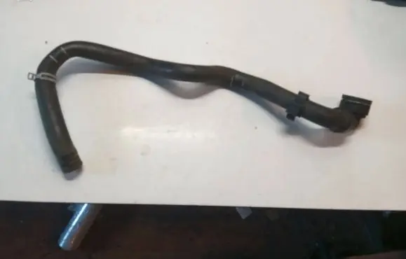 Volvo S60 Engine coolant pipe/hose 31338810