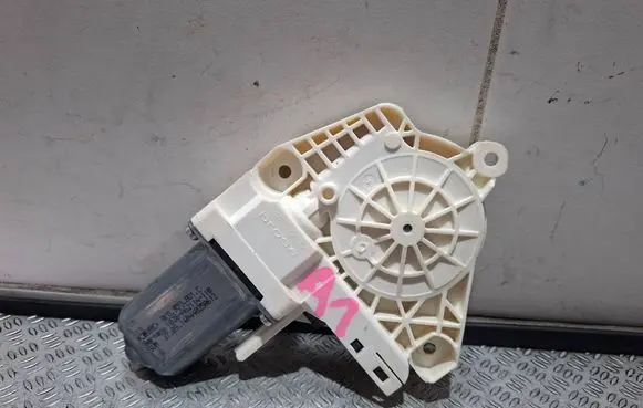 Audi A1 Front door window regulator motor 8K0959801C