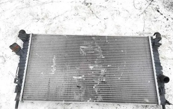 Ford Focus Coolant radiator