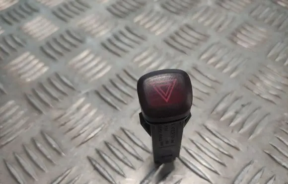 Volvo S80 Hazard light switch 9168302 99W055