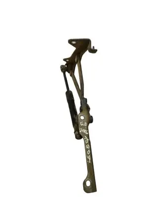 Subaru Legacy Tailgate/trunk/boot hinge