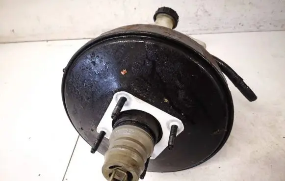 Ford Fiesta Brake booster 4s612b195kb 4s61-2b195-kb