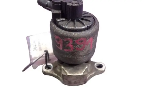 Citroen Xsara Picasso EGR valve 