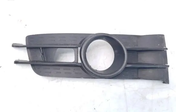 Citroen C5 Front fog light trim/grill 1858655016 9650281377
