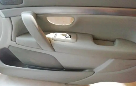 Volvo S80 Front door card panel trim
