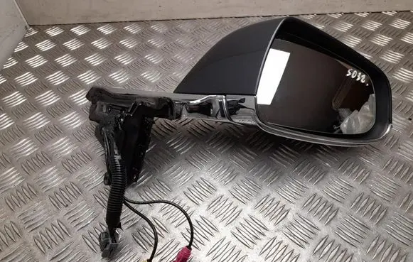 Front door electric wing mirror