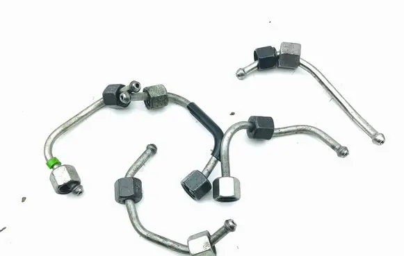 Peugeot 308 Fuel injector supply line/pipe 