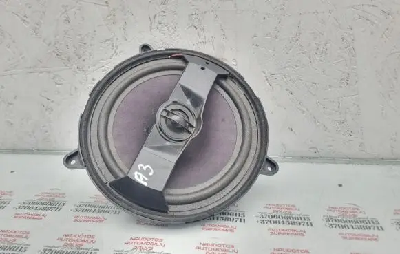 Audi A3 S3 8L Front door speaker 8D9035412B