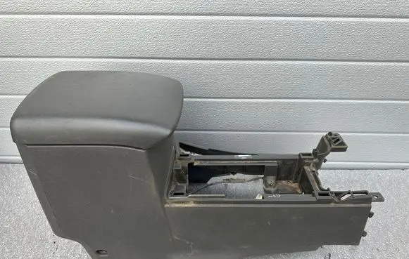 Nissan Navara Armrest 96910EB342
