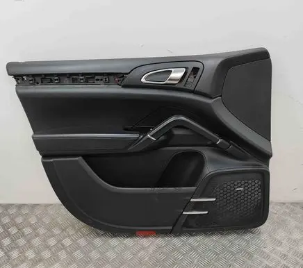 Porsche Cayenne (92A) Front door card panel trim 7P5867011DE