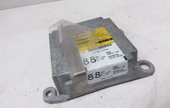 Toyota Avensis T250 Airbag control unit/module 8917005160 208623106