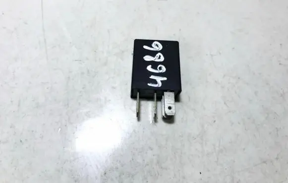 Renault Laguna II Other relay 7700414484 29201041