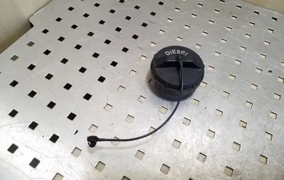 Mazda 6 Fuel tank filler cap 