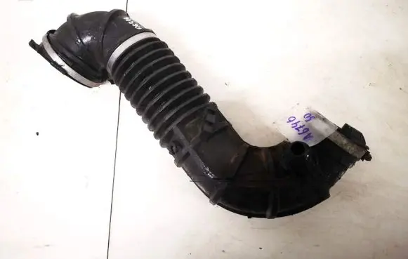 Volvo S40, V40 Air intake hose/pipe 30863962