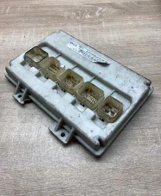 Chrysler Voyager Central body control module P05026063AB 05026063AB