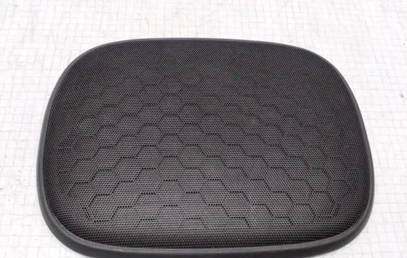 Nissan Primera Parcel shelf speaker trim grill 281742F00