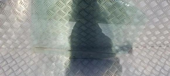 Mitsubishi Carisma Rear door window glass