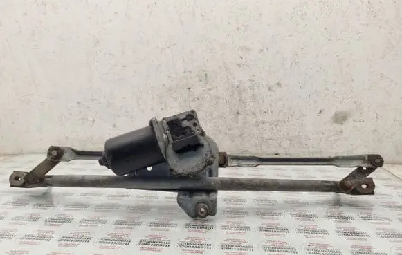 Audi A4 S4 B5 8D Front wiper linkage and motor 8D1955117