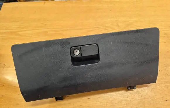 Honda CR-V Glove box 77501SWAA0 77550SWAG010M1