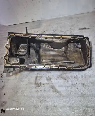 BMW 5 E60 E61 Oil sump 7516380 ENAC46000 AC46000