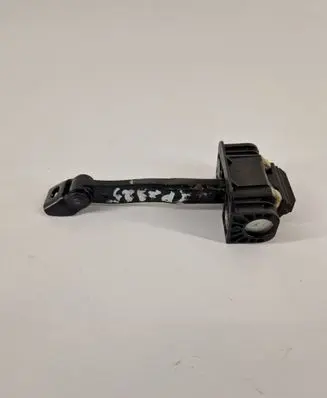 BMW 3 F30 F35 F31 Front door check strap stopper 7311339